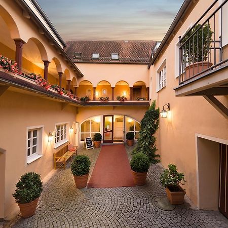 Boardinghouse Pfarrkirchen Hotell Eksteriør bilde